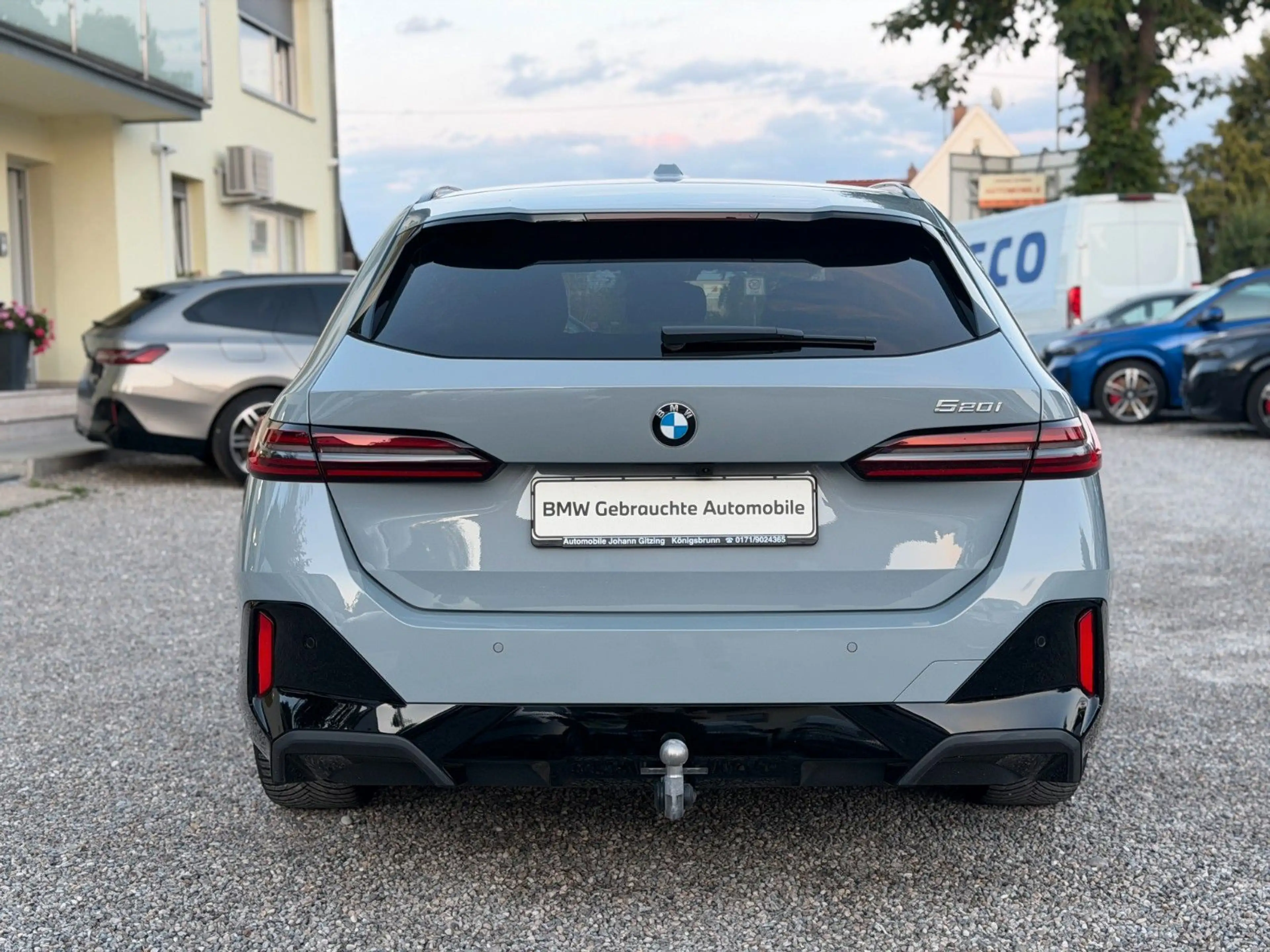 BMW 520 Touring M Sportpaket PRO AHK Sitzlüftung B&W — photo 15