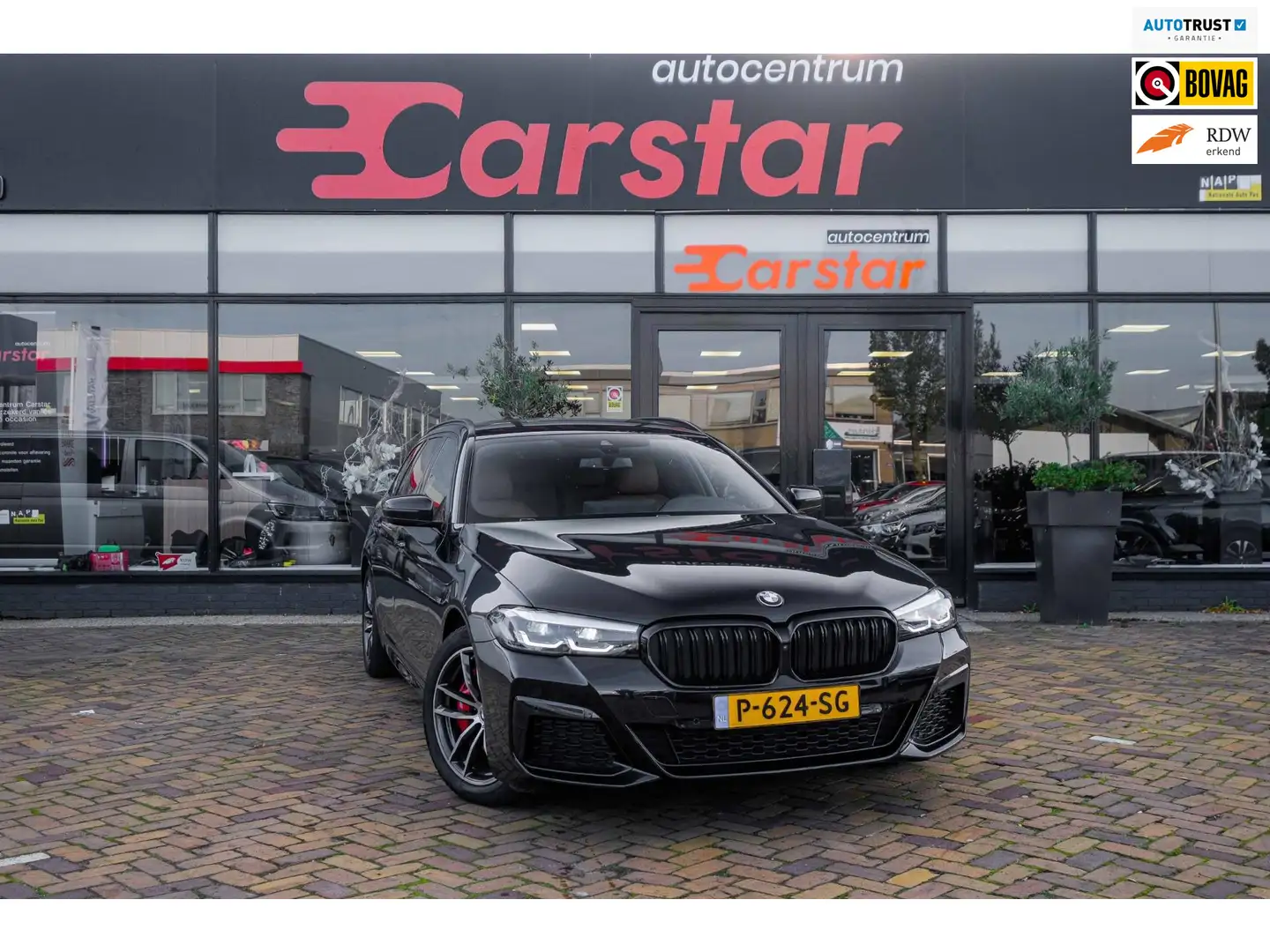 BMW 530 5-serie Touring 530e High Executive|Laserlicht|M S Negro - 1