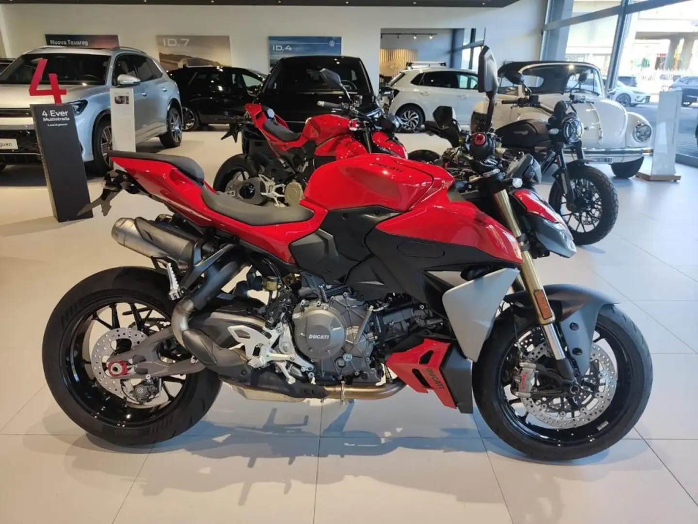 Ducati Streetfighter V2 RED MY2026 35KW DEPOTENZIATA PATENTE A2 Rosso - 2