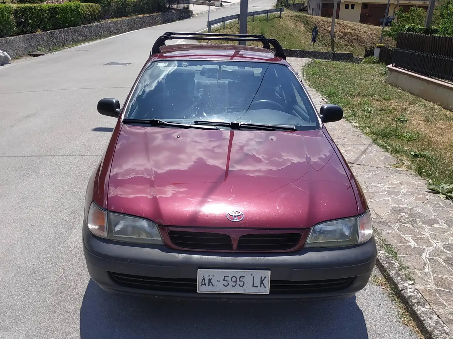 Toyota Carina Carina Sedan 1.6 SI Violett - 1