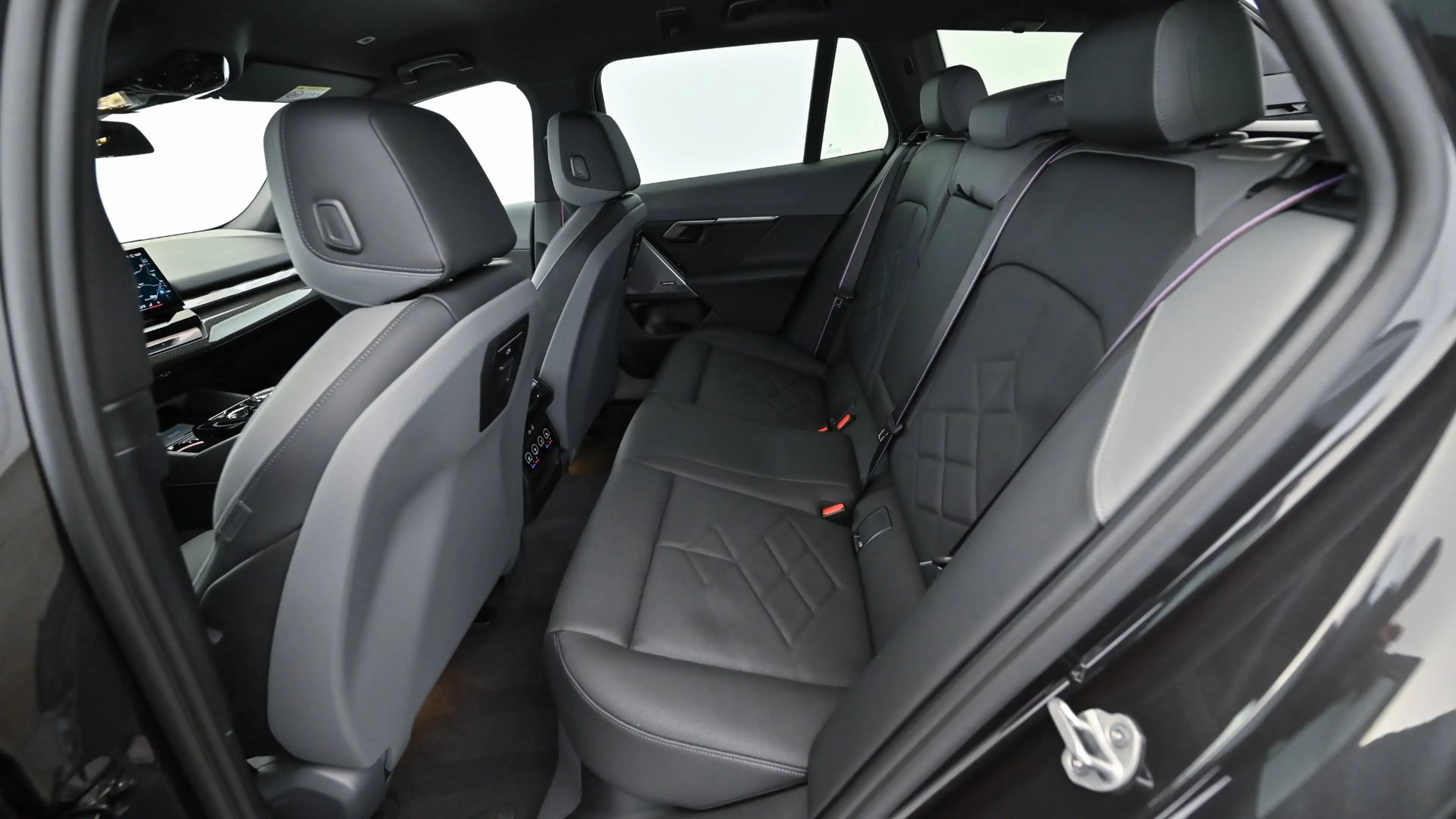BMW 540 d xDrive M-Sportpaket Pro — photo 13