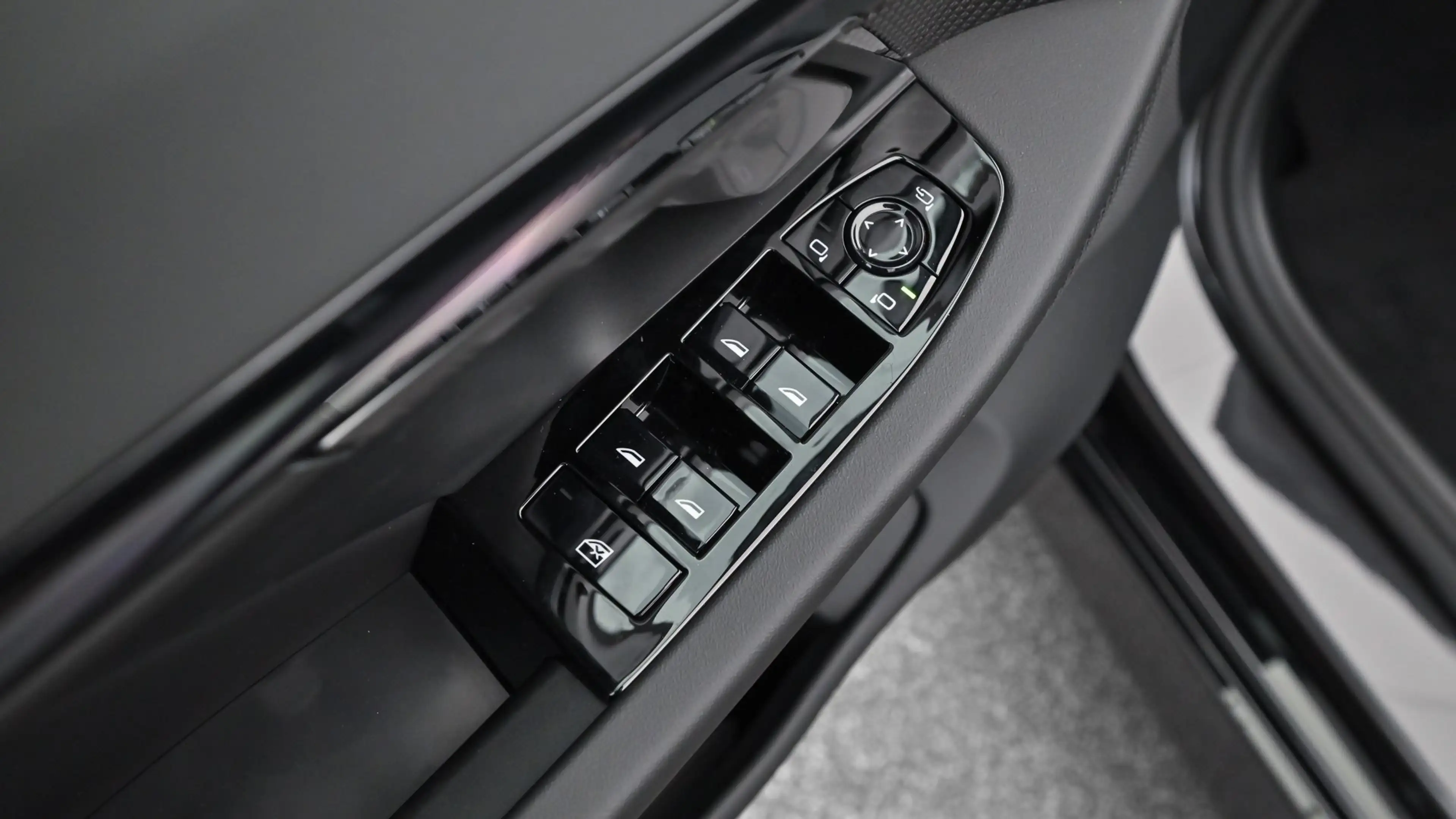 BMW 540 d xDrive M-Sportpaket Pro — photo 11