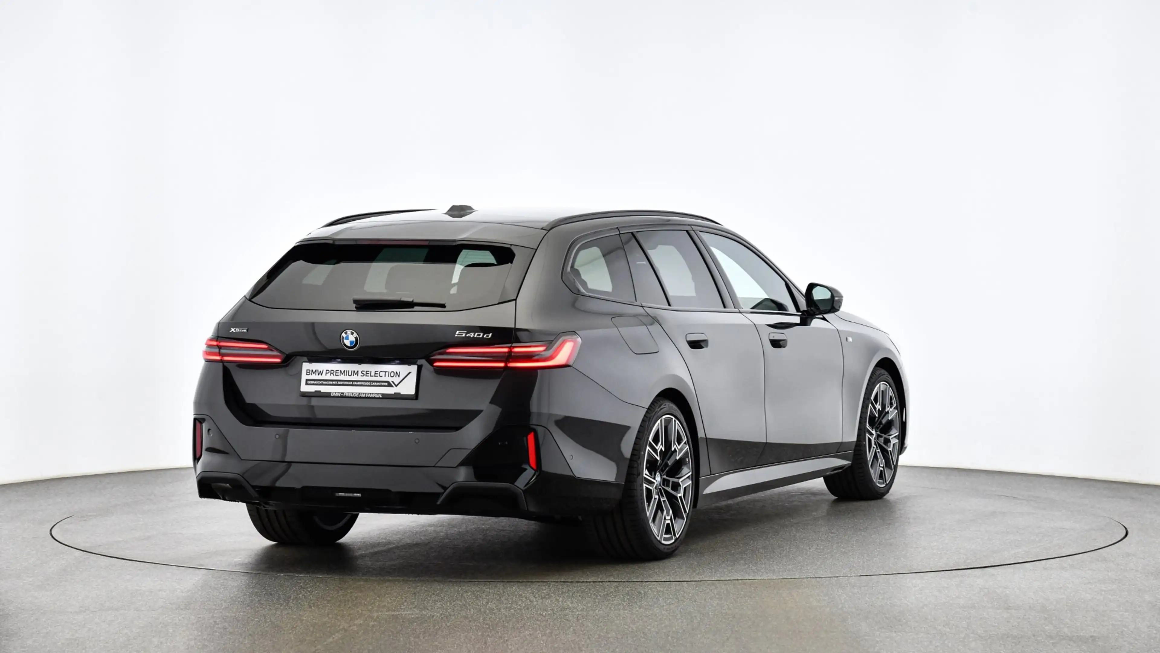 BMW 540 d xDrive M-Sportpaket Pro — photo 4