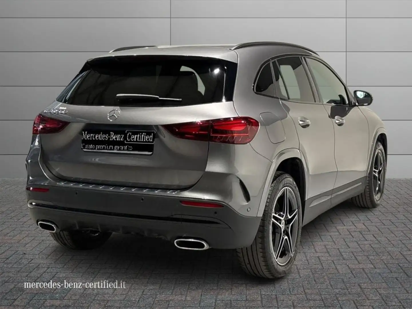 Mercedes-Benz GLA 250 e hybrid EQ AMG Line Advanced Plus Grigio - 2