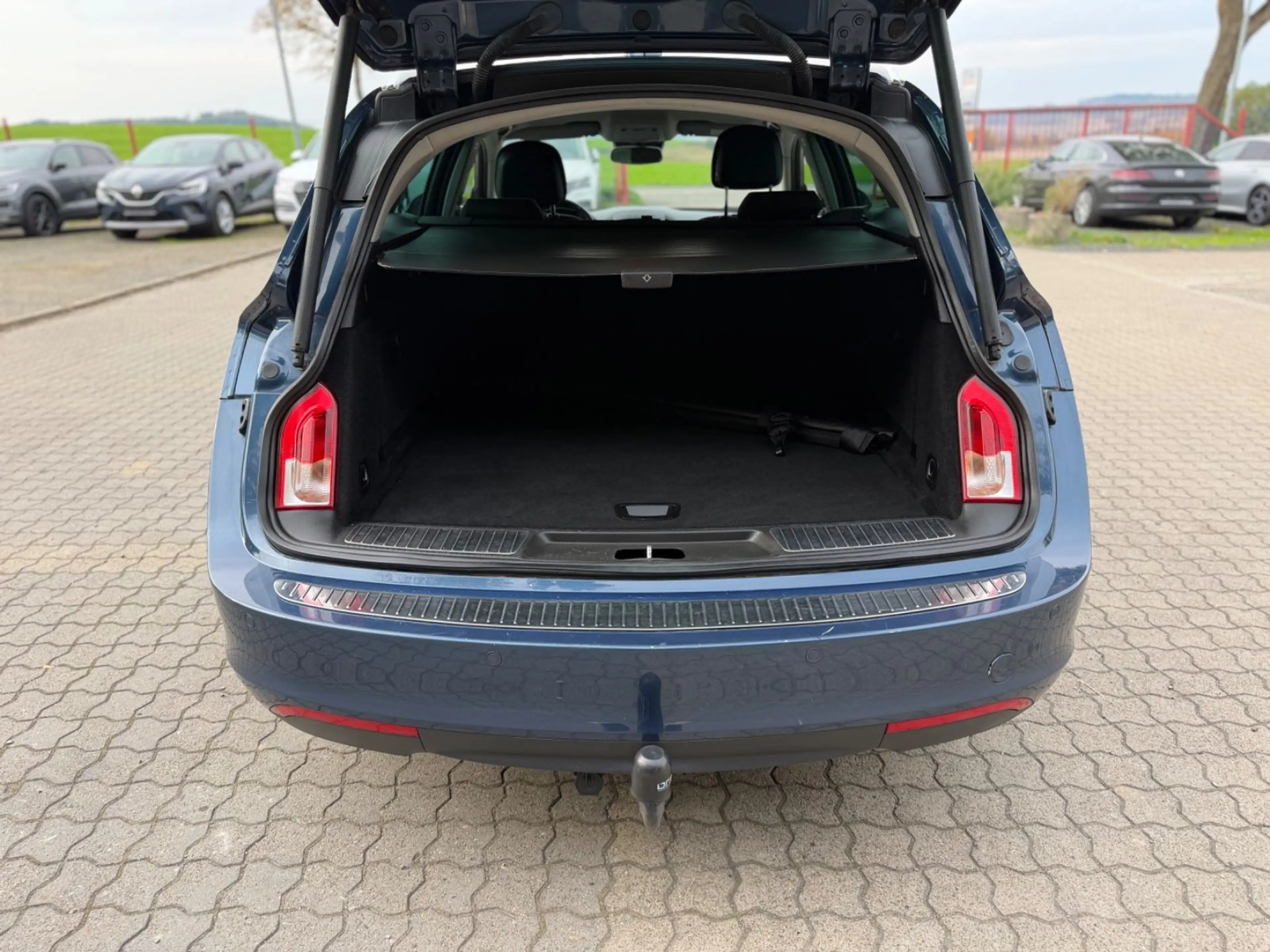 Opel Insignia 1.6 CDTI Automatik *NAVI *XENON *AHK — photo 14