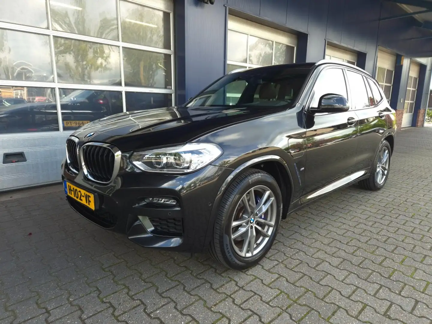 BMW X3 XDRIVE30E HIGH EX. M-SPORT. PANO. HEAD UP ALL IN P Noir - 1