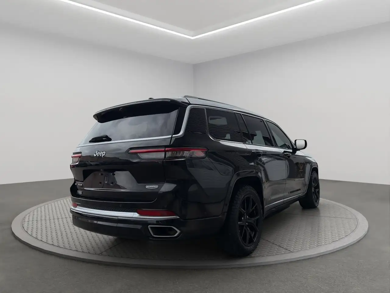 Jeep Grand Cherokee снимка Jeep Grand Cherokee