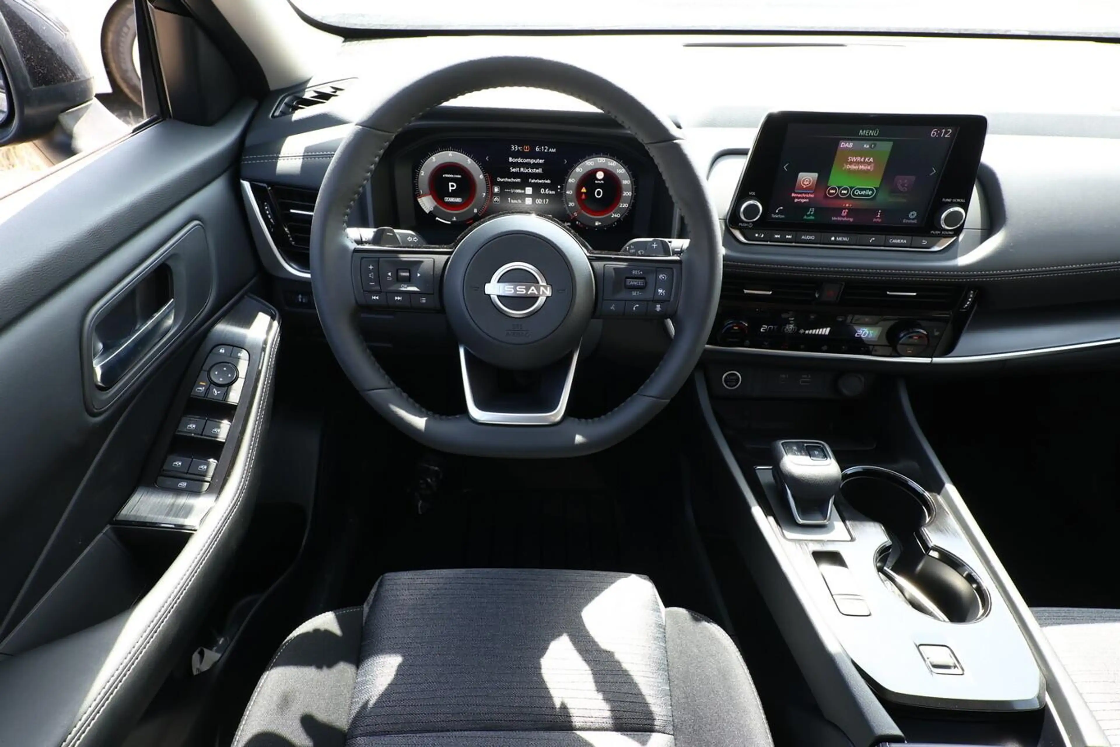 Nissan X-Trail Acenta 4xSHZ Keyl Kam ACC CarPlay LED 120 kW (1... — photo 7