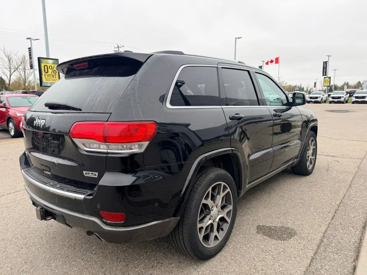 Jeep Grand Cherokee снимка Jeep Grand Cherokee