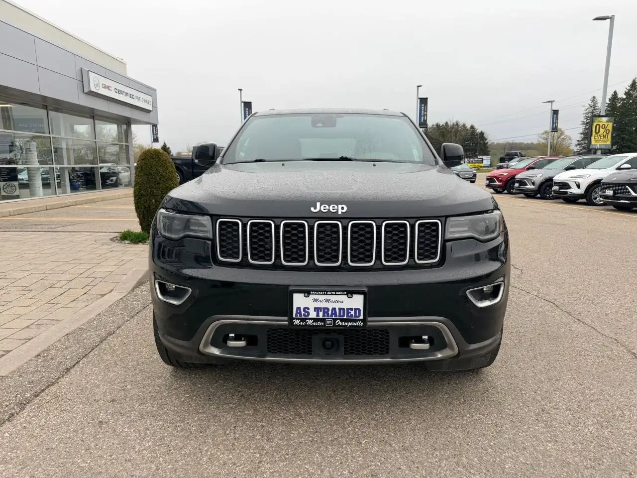 Jeep Grand Cherokee снимка Jeep Grand Cherokee