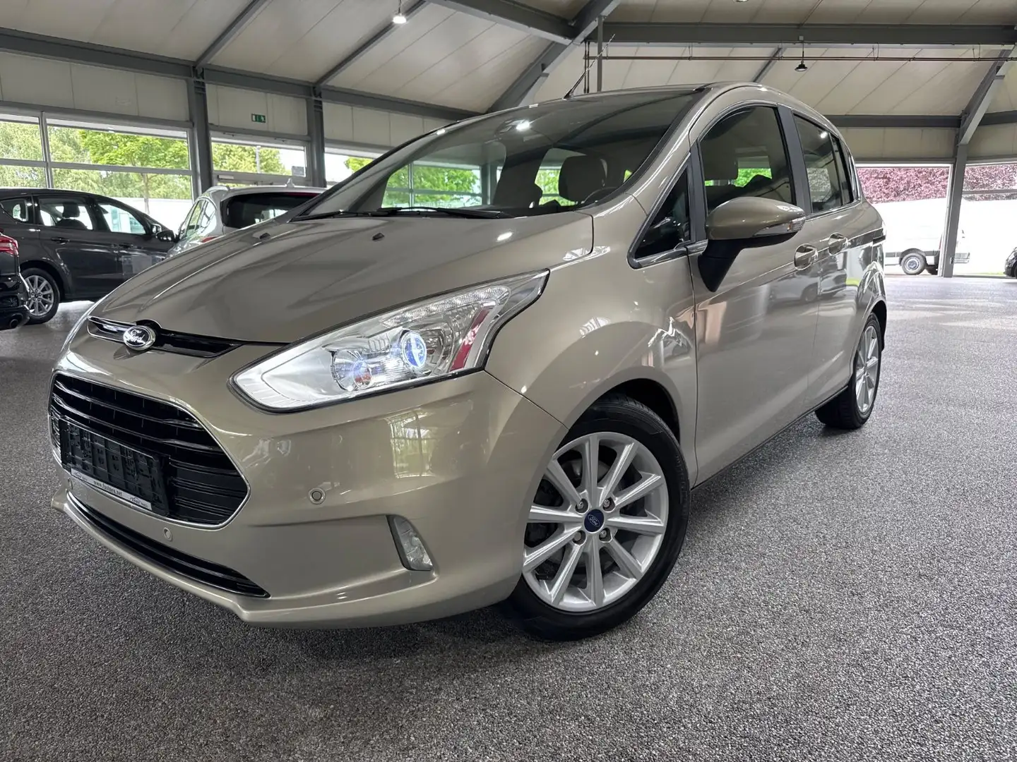Ford B-Max 1.0i Titanium PDC Winter Klimaaut.2.Hand Beige - 1