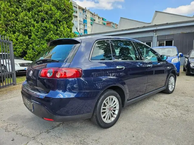 Fiat Croma view 4