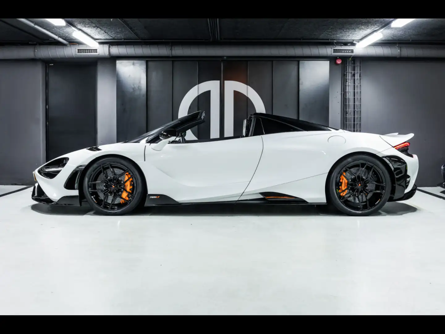 McLaren 765LT Coupe SPIDER 1 OF 765°MSO°CARBON PACKS 2&3°XPEL Blanc - 2