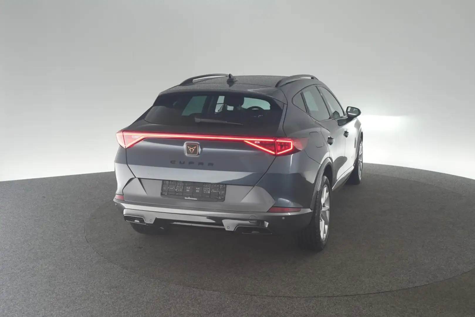 CUPRA Formentor 2.0 TDI 4Drive DSG ACC Navi Grau - 2