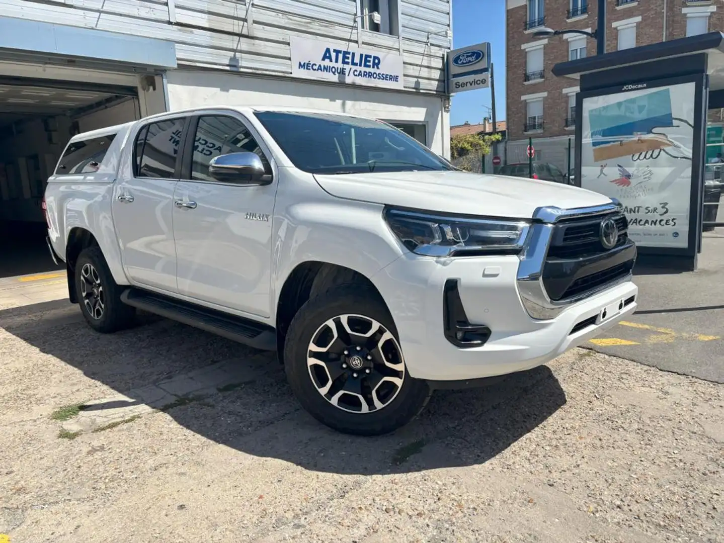 Toyota Hilux IV 4WD 2.4 D-4D 150 DOUBLE CABINE Blanc - 1
