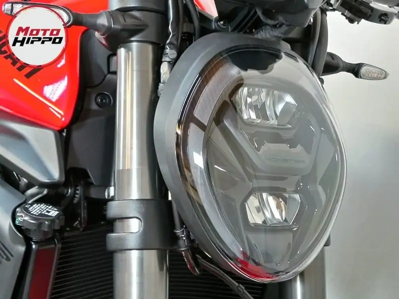 Ducati MONSTER V2 - foto 7