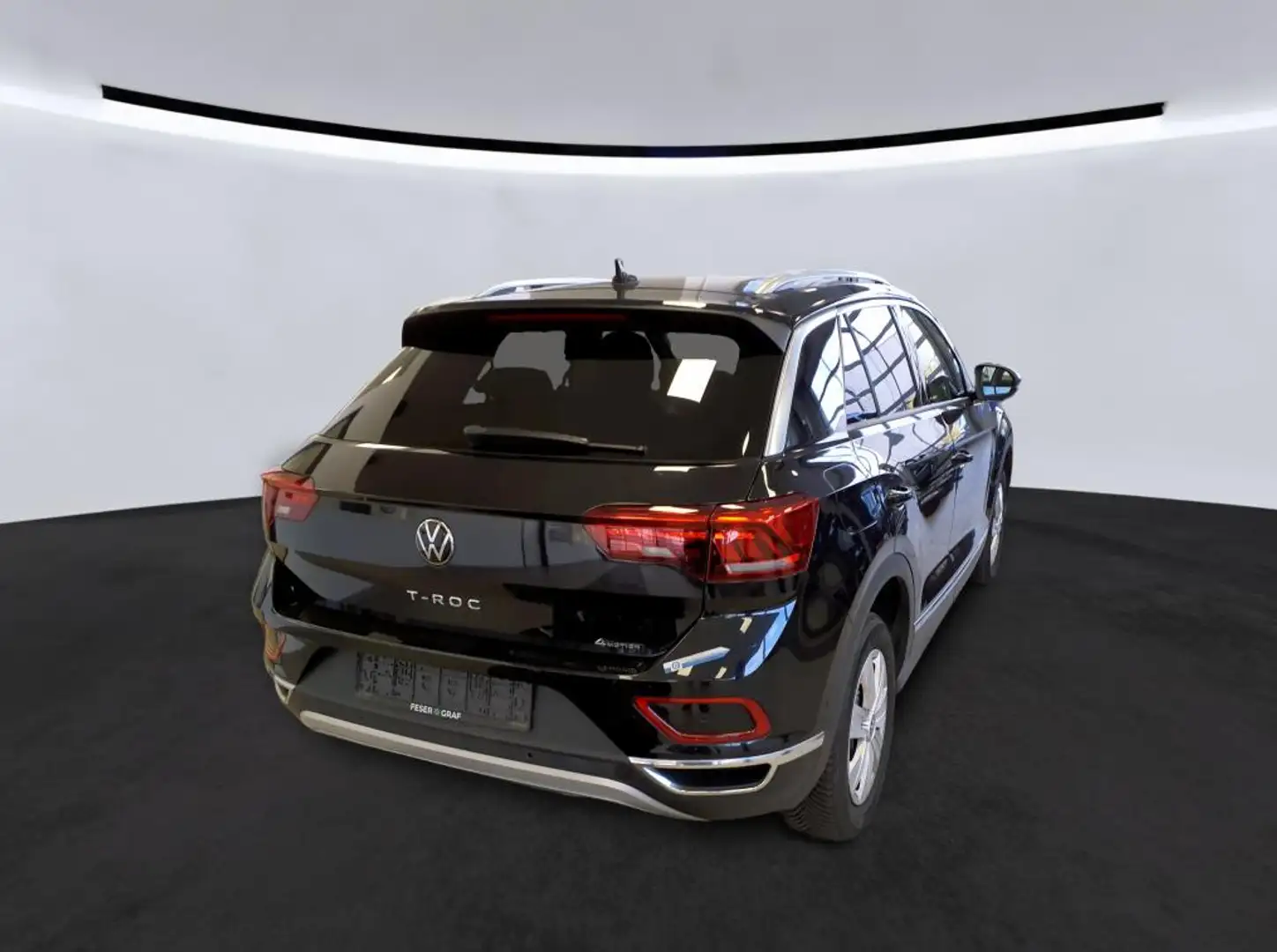 Volkswagen T-Roc Style 2.0 TDI 7-DSG 4MOTION AHK NAVI Schwarz - 2