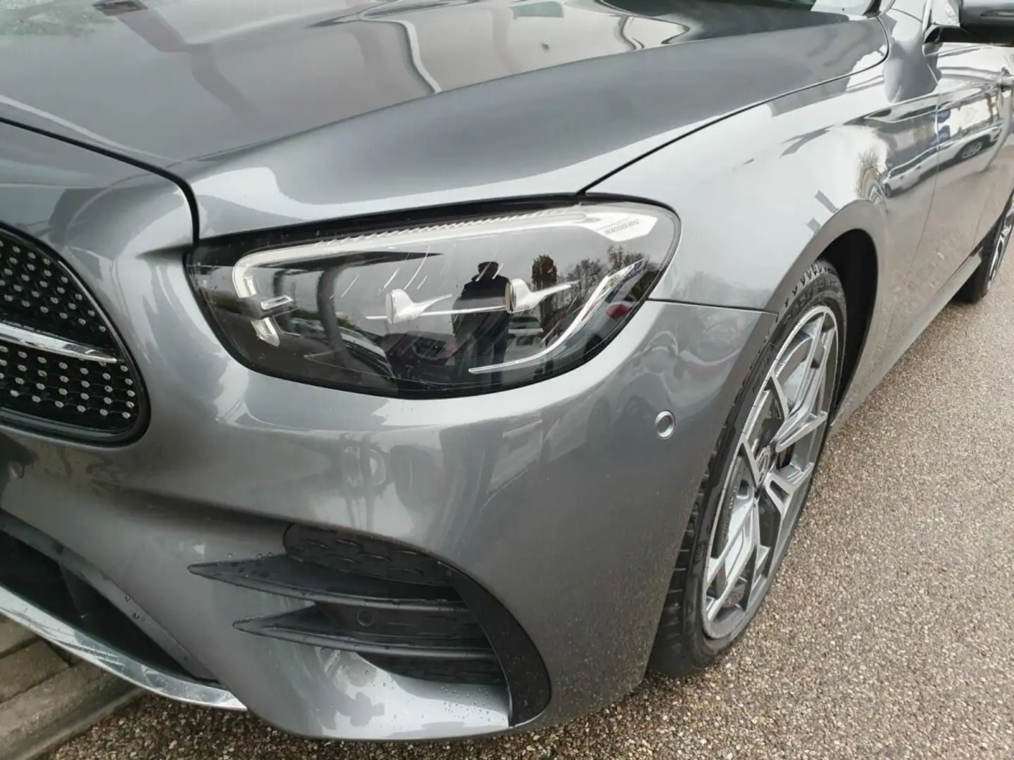 Mercedes-Benz E 400 E 400 d 4M T AMG*360*PANO*AHK*MBUX*LED* Grau - 2