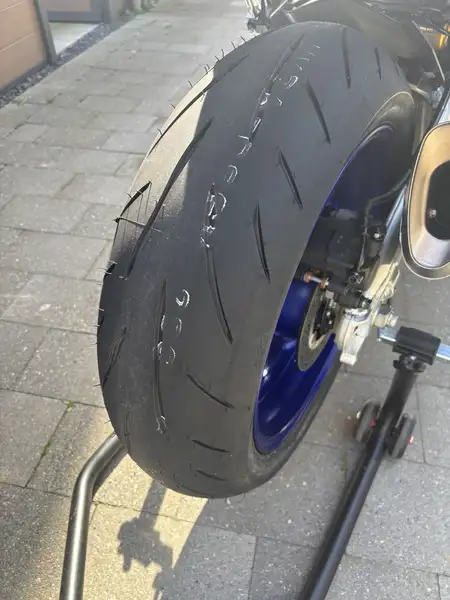 Yamaha MT-10 - foto 6