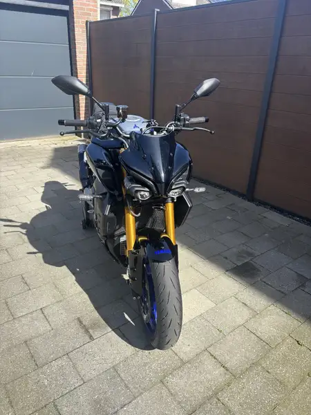 Yamaha MT-10 - foto 3