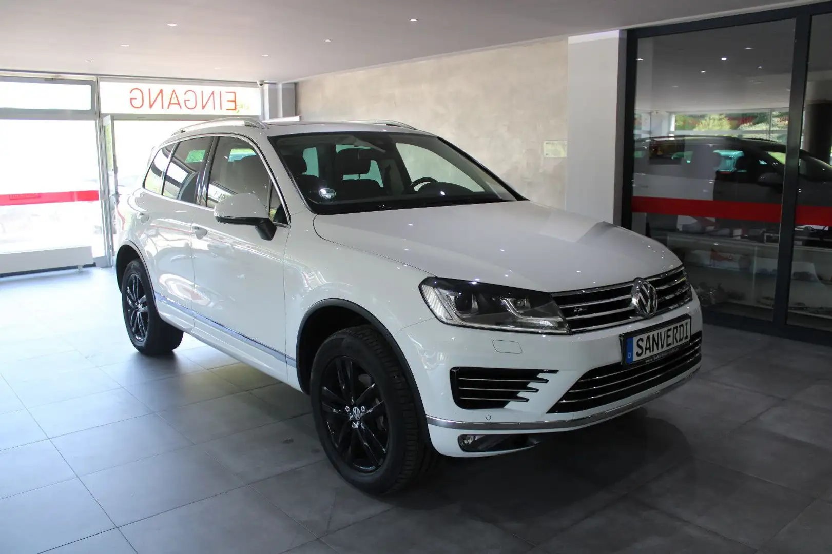 Volkswagen Touareg 3.0 TDI BMT R-LINE SPORTPAKET EURO 6 DPF Blanc - 2