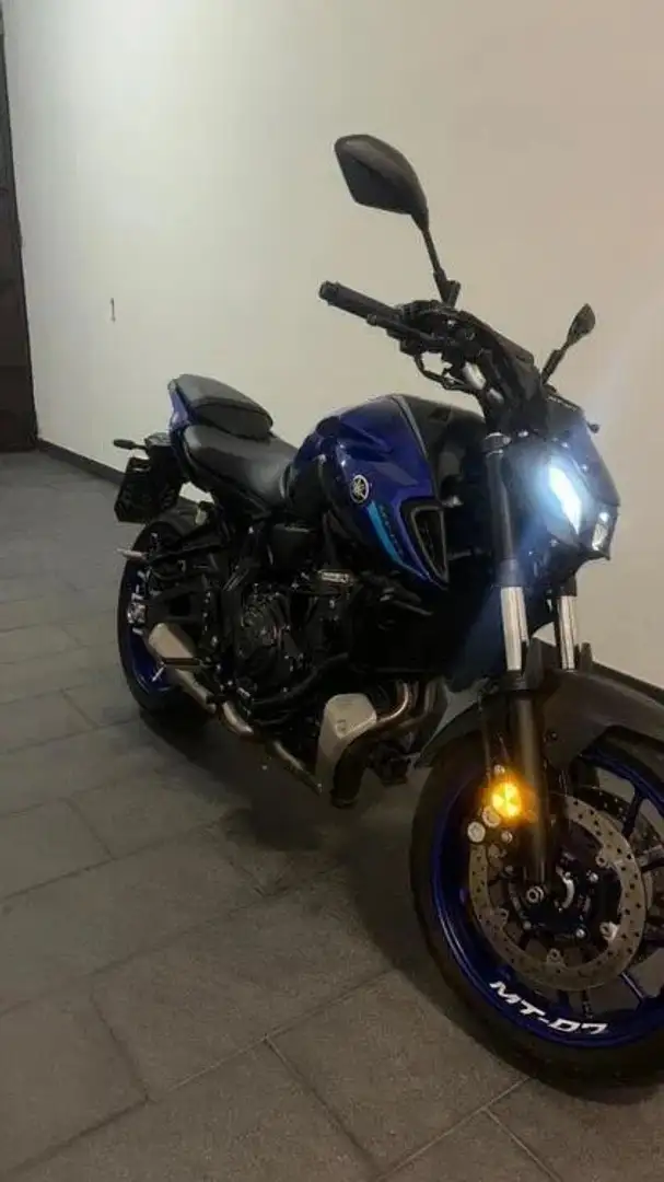 Yamaha MT-07 Blu/Azzurro - 2