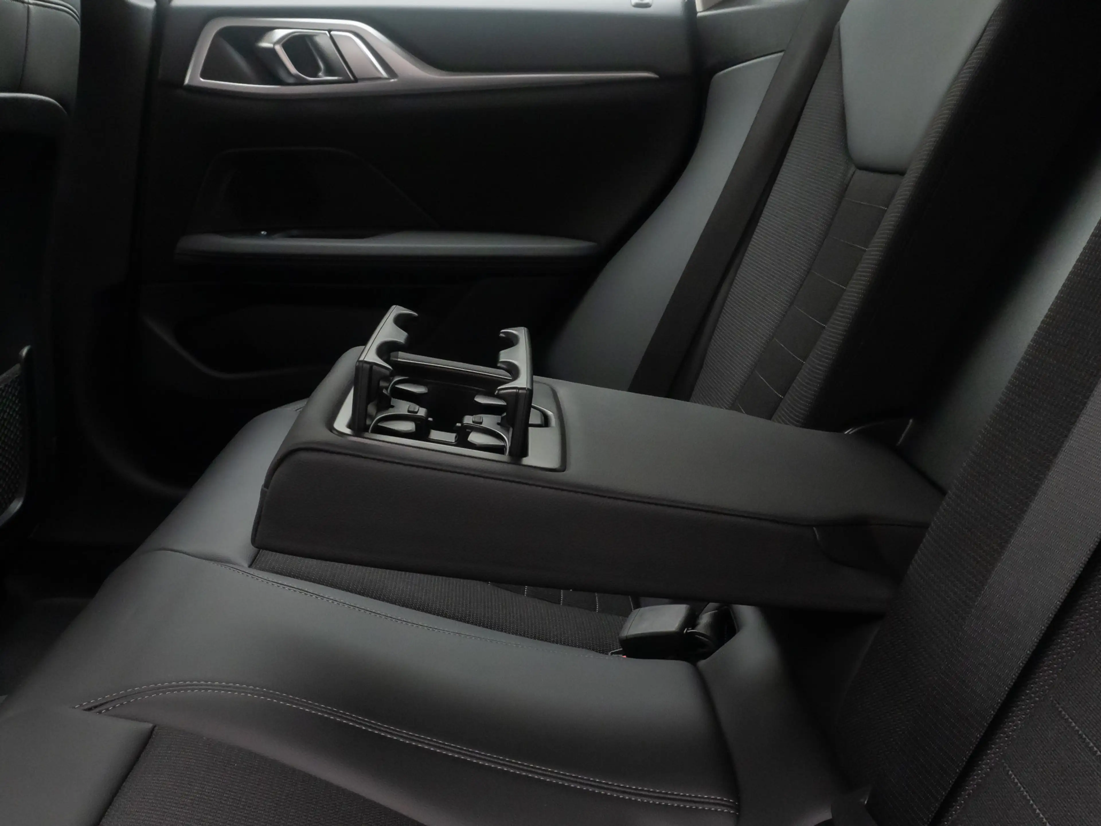 BMW 420 Alarm Kamera DAB GeschwindigReg — photo 28