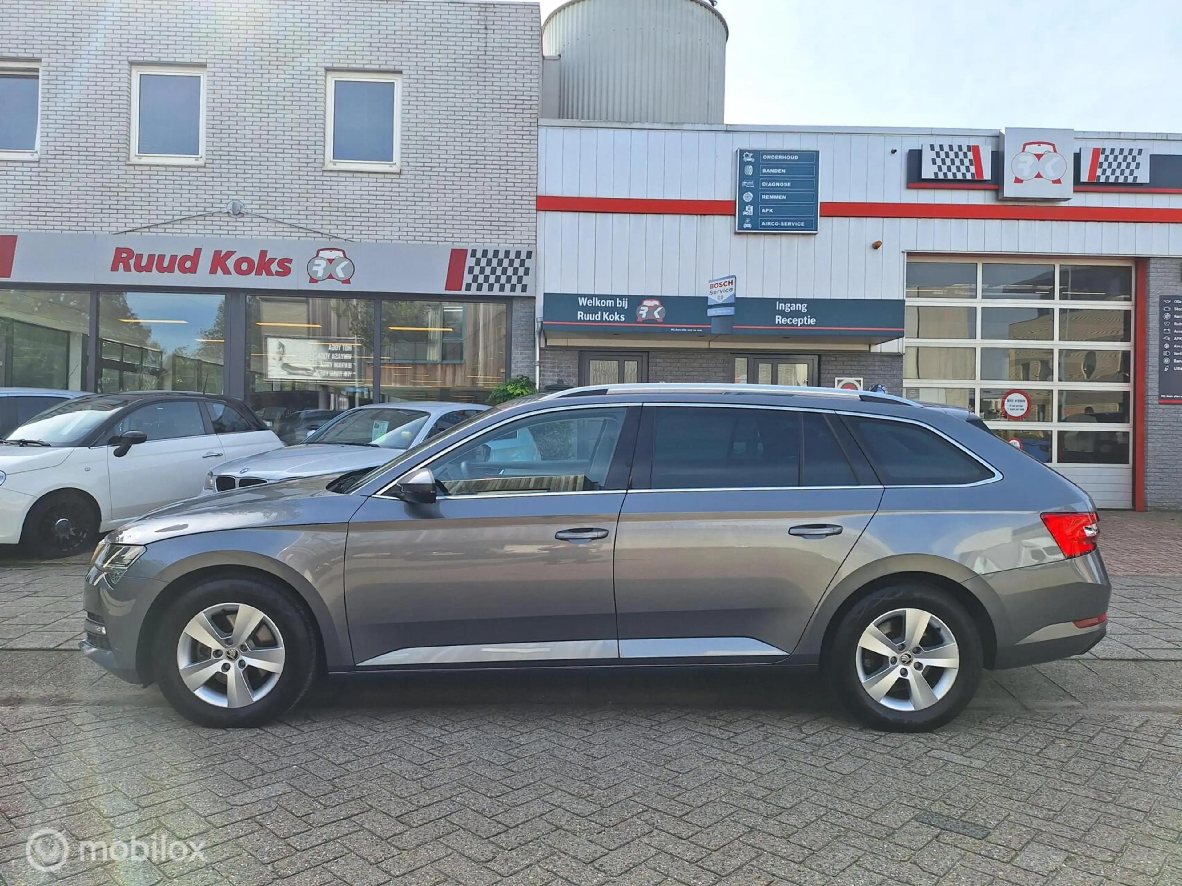 Skoda Superb COMBI 1.5 TSI ACT BUSINESS EDITION AUTOMAAT — photo 2