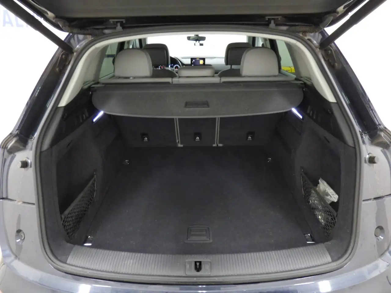 Audi Q5 снимка Audi Q5