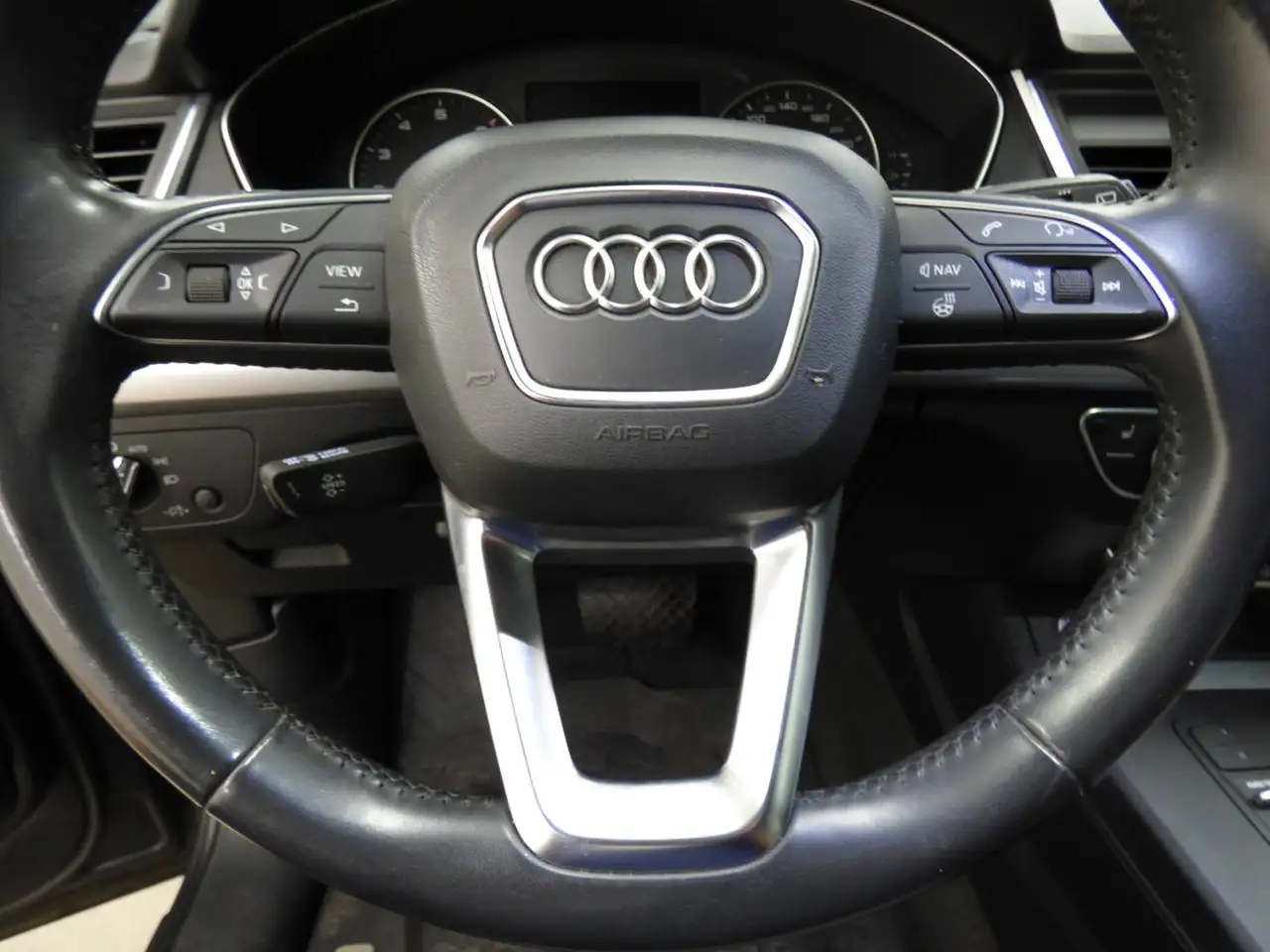 Audi Q5 снимка Audi Q5
