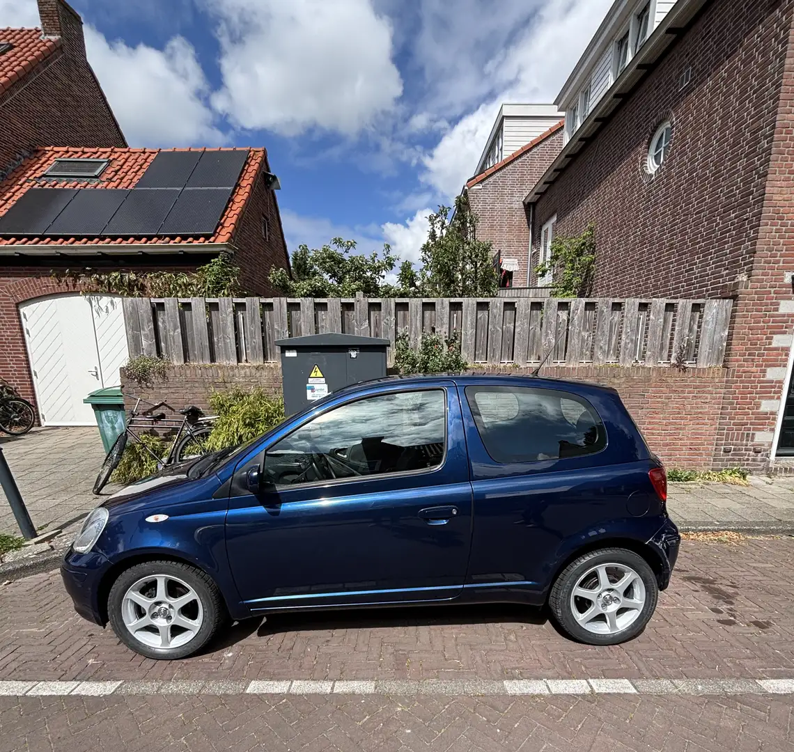 Toyota Yaris 1.3 VVT-i Sol Blauw - 1