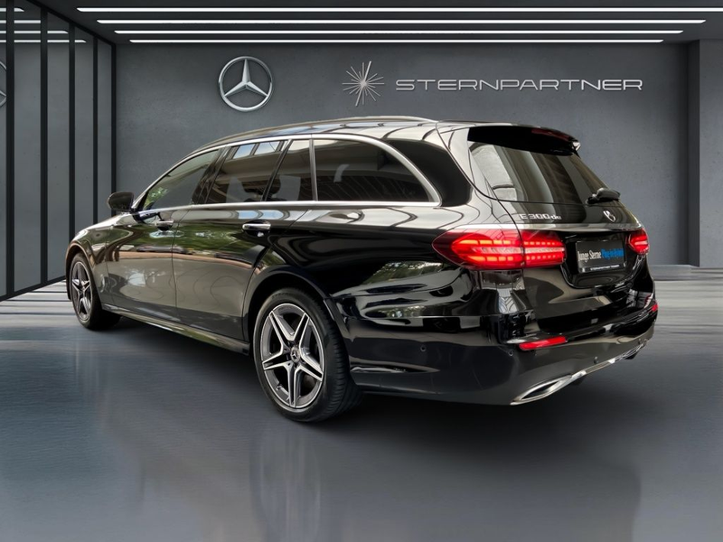 Mercedes-Benz E 300 de T +PANO+AHK+BURMESTER+MEMORY — photo 8