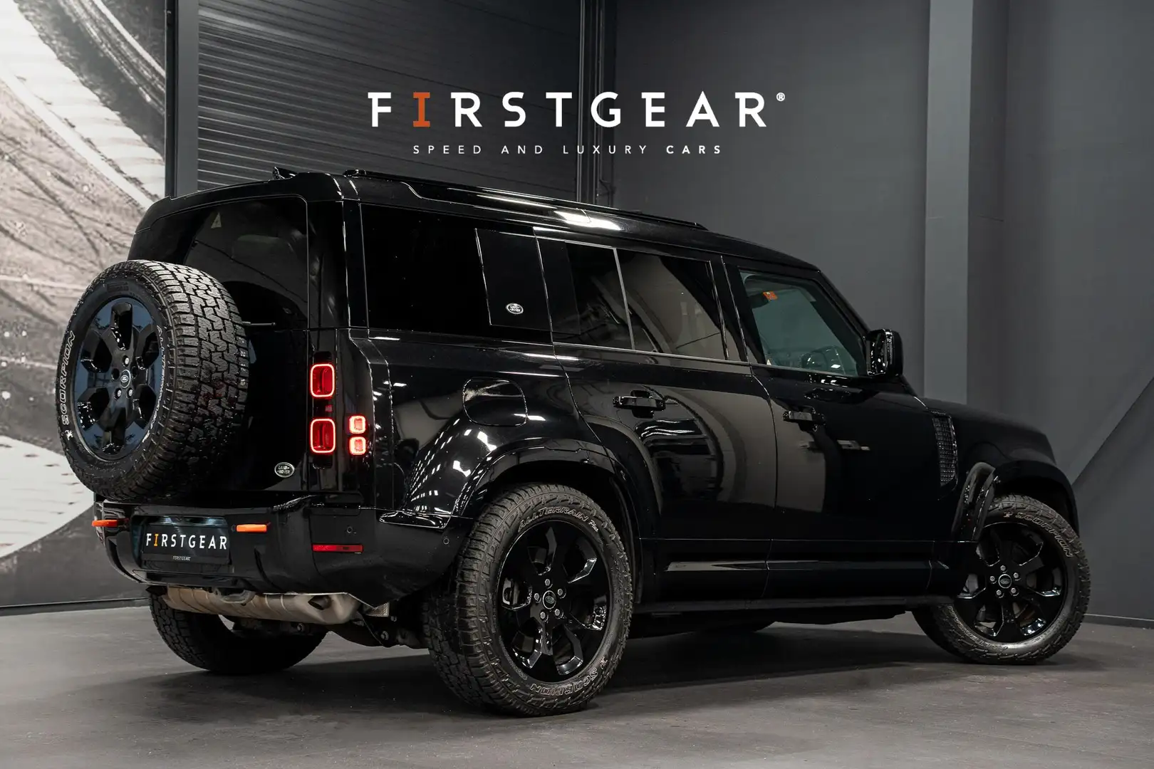 Land Rover Defender 110 2.0 P400e 110 XS Edition *Luchtvering / Panora Noir - 2