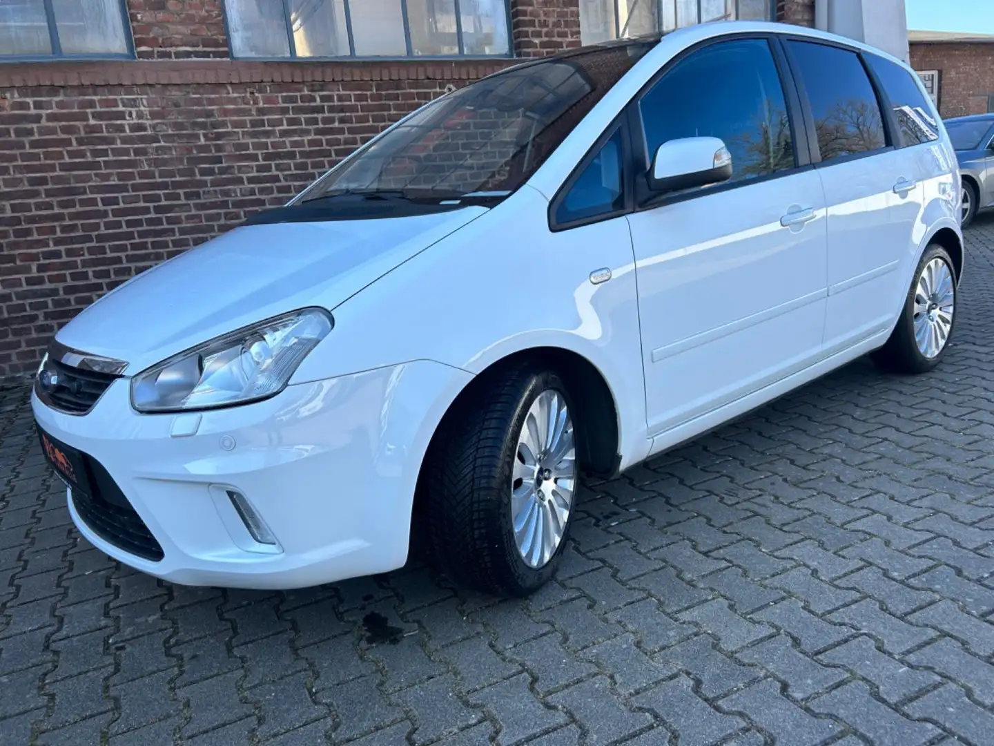Ford C-Max C-MAX Titanium*Xenon*Panoramadach* Білий - 1