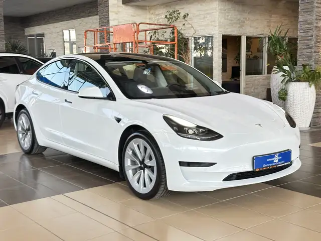 Tesla Model 3 RWD*SHZ*LED*Leder*Pano*Autopilot*R.Cam*