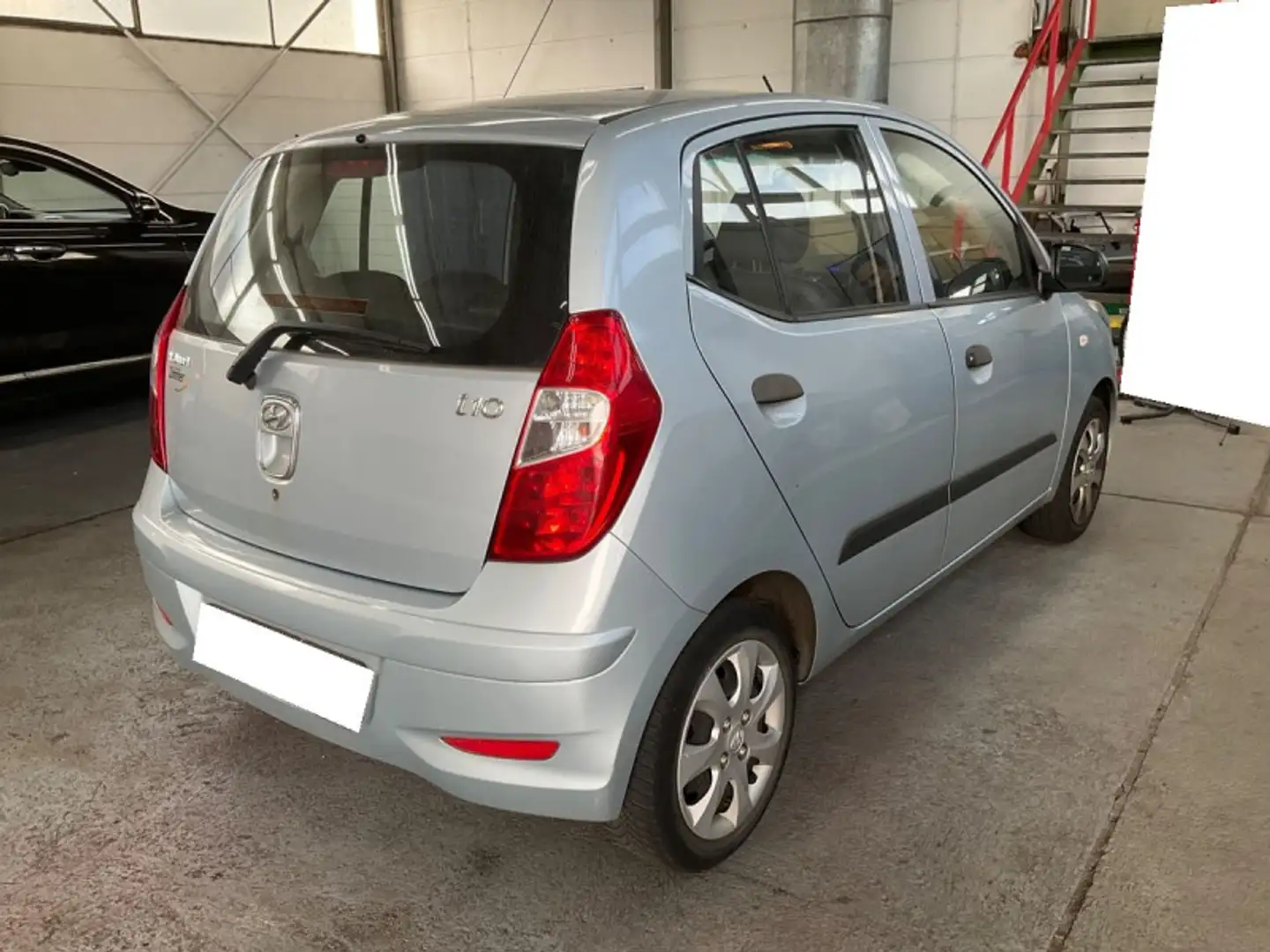 Hyundai i10 1.1 STAR EDITION Gris - 2