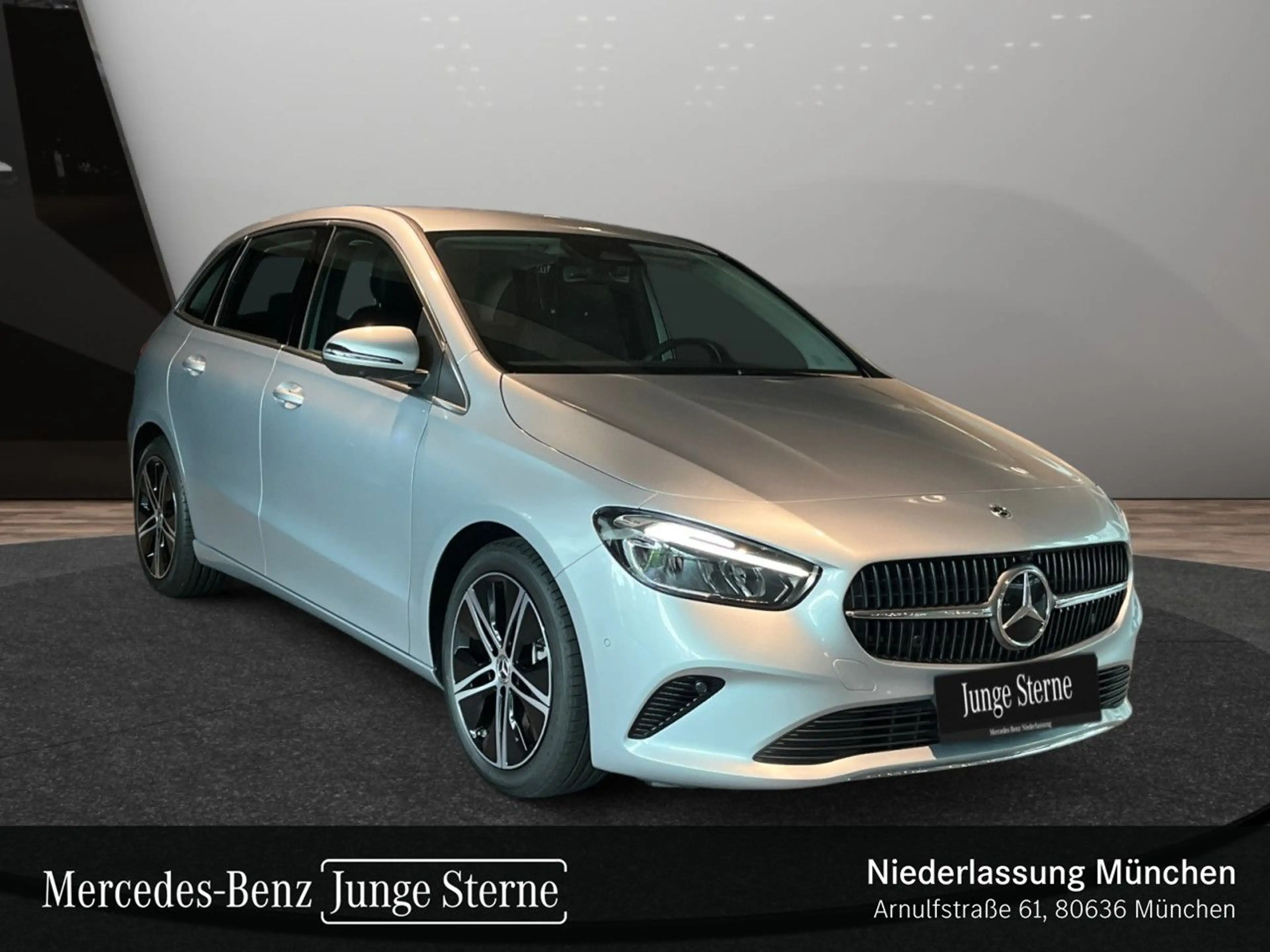 Mercedes-Benz B 250 4M PROGRESSIVE+360°+LED+TOTW+8G — photo 4