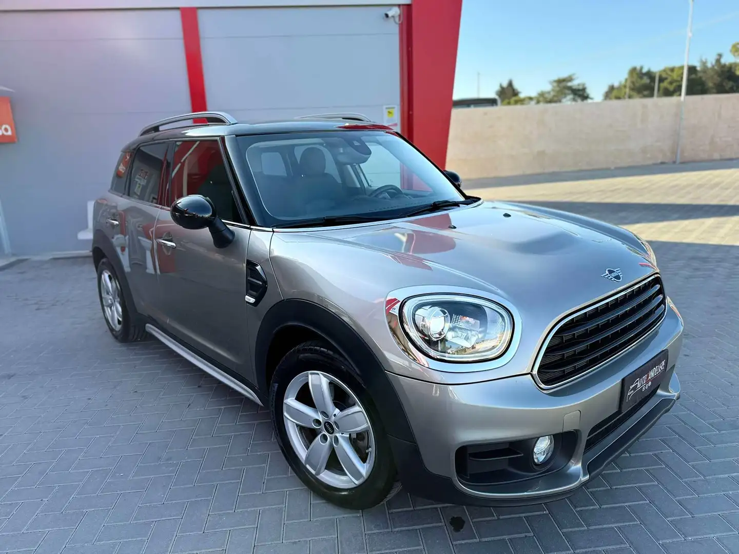 MINI Cooper D Countryman Mini Countryman 2.0 Cooper D Hype auto my18/FULL Gris - 1