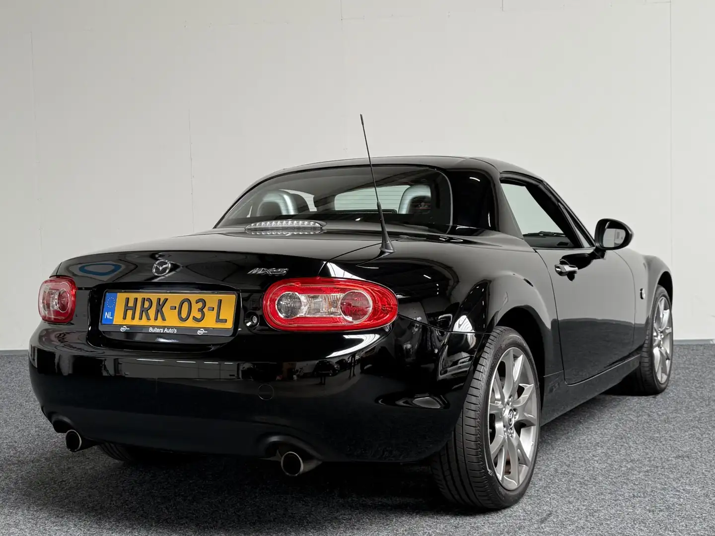 Mazda MX-5 Roadster Coupé 1.8 Hanabi HARDTOP | LEDER | NAVI Zwart - 2