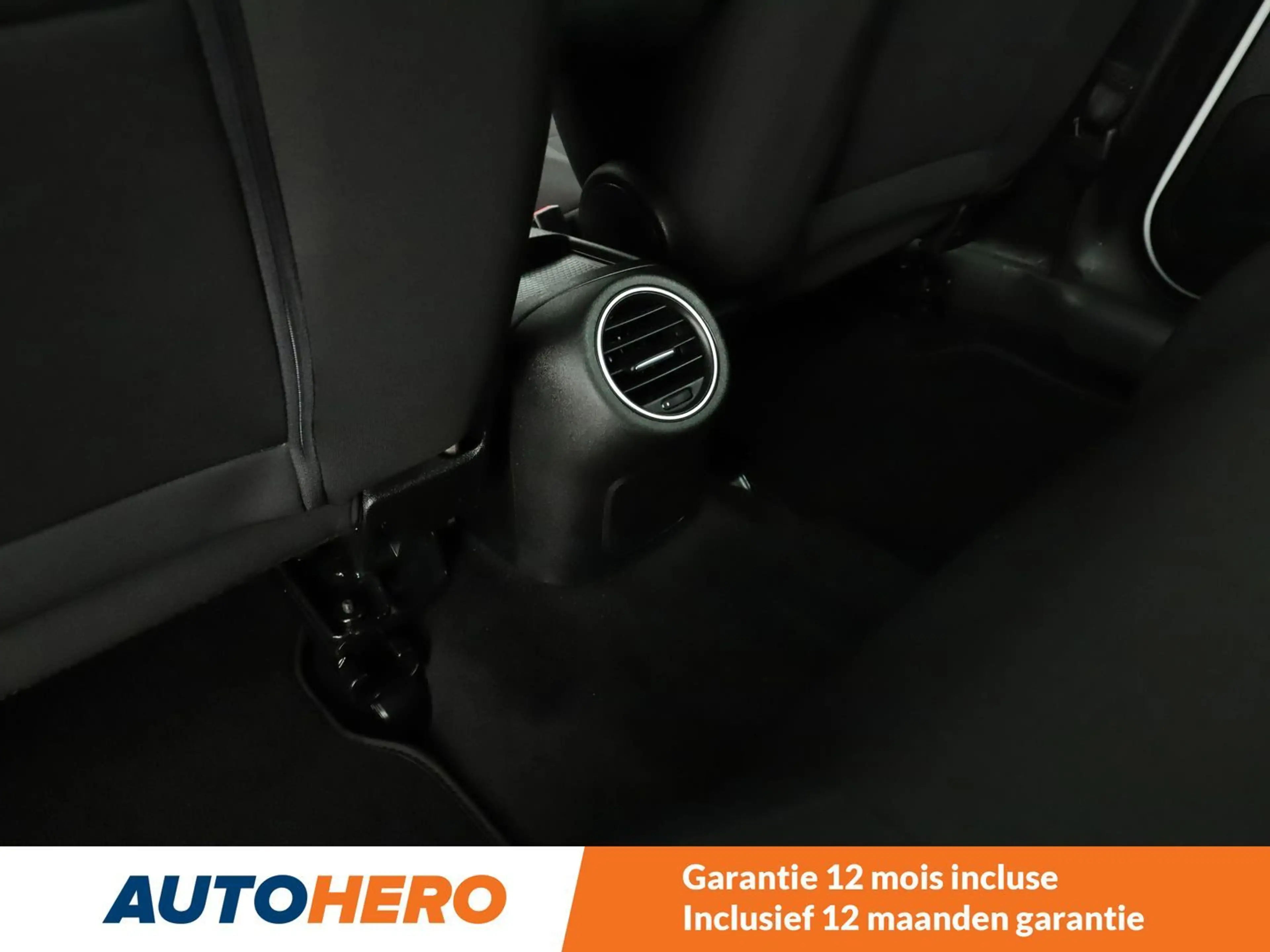 Alfa Romeo Giulietta 1.4 Turbo Super — photo 15
