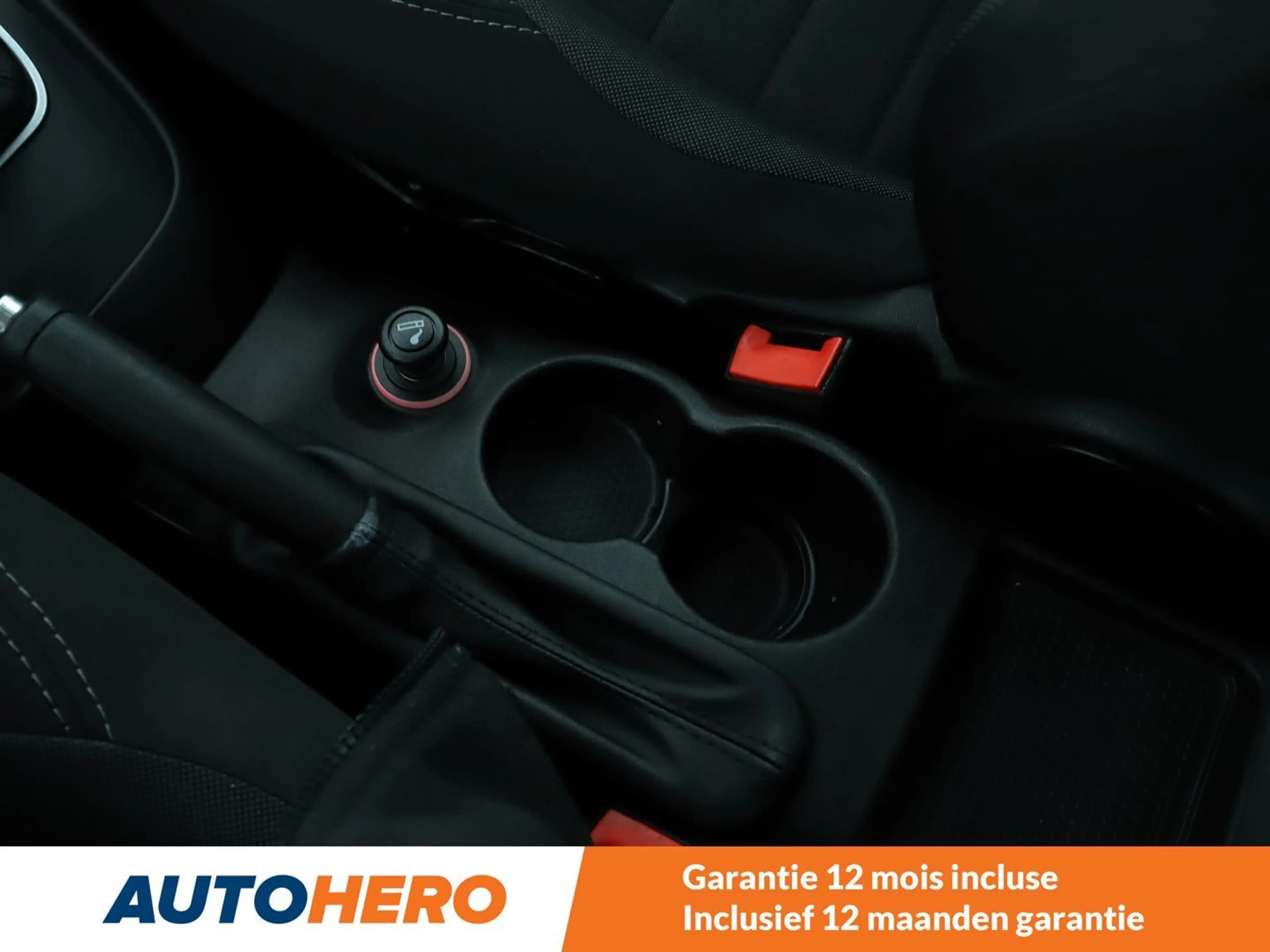 Alfa Romeo Giulietta 1.4 Turbo Super — photo 12