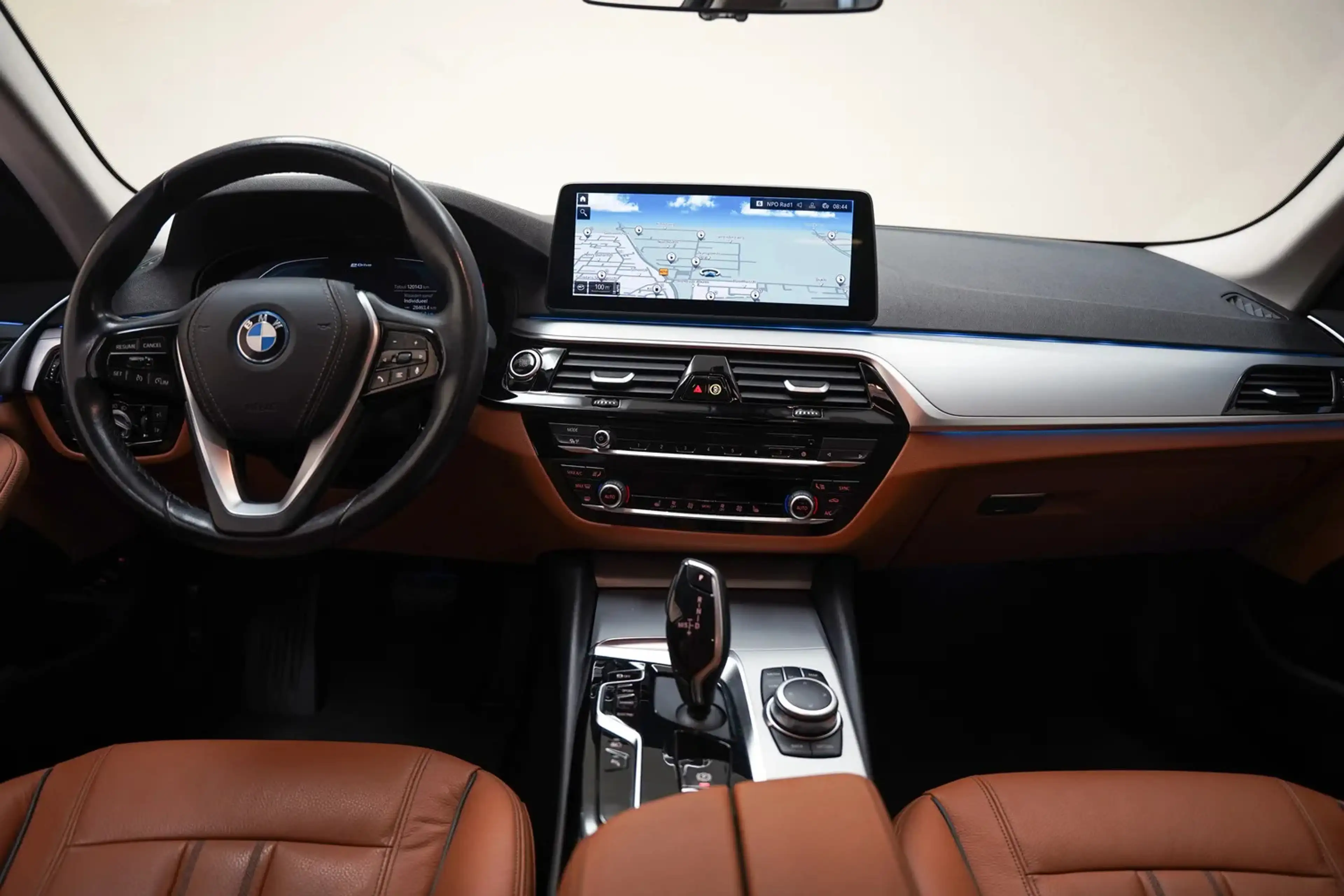 BMW 520 5-serie 520e Executive [ Leder Camera Apple/Androi — photo 4