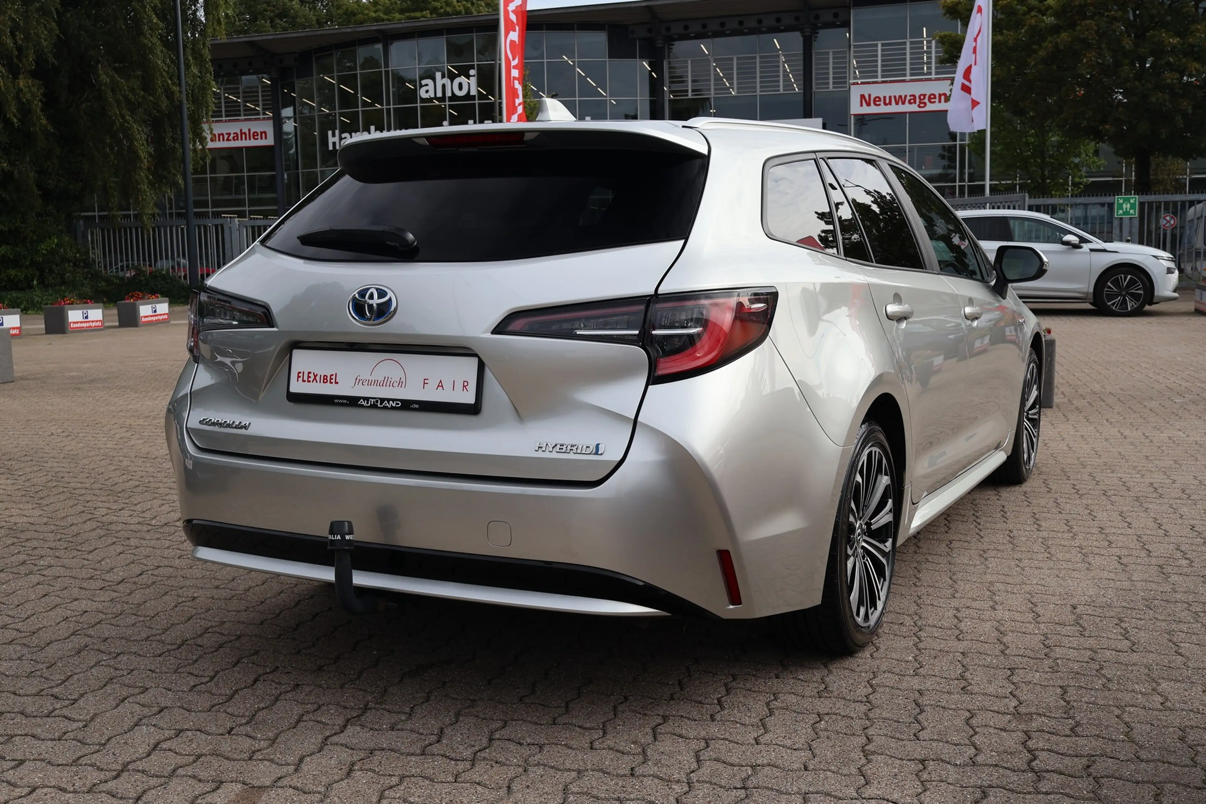 Toyota Corolla 1.8 Hybrid TS Sports Bi-LED Kamera AHK — photo 6