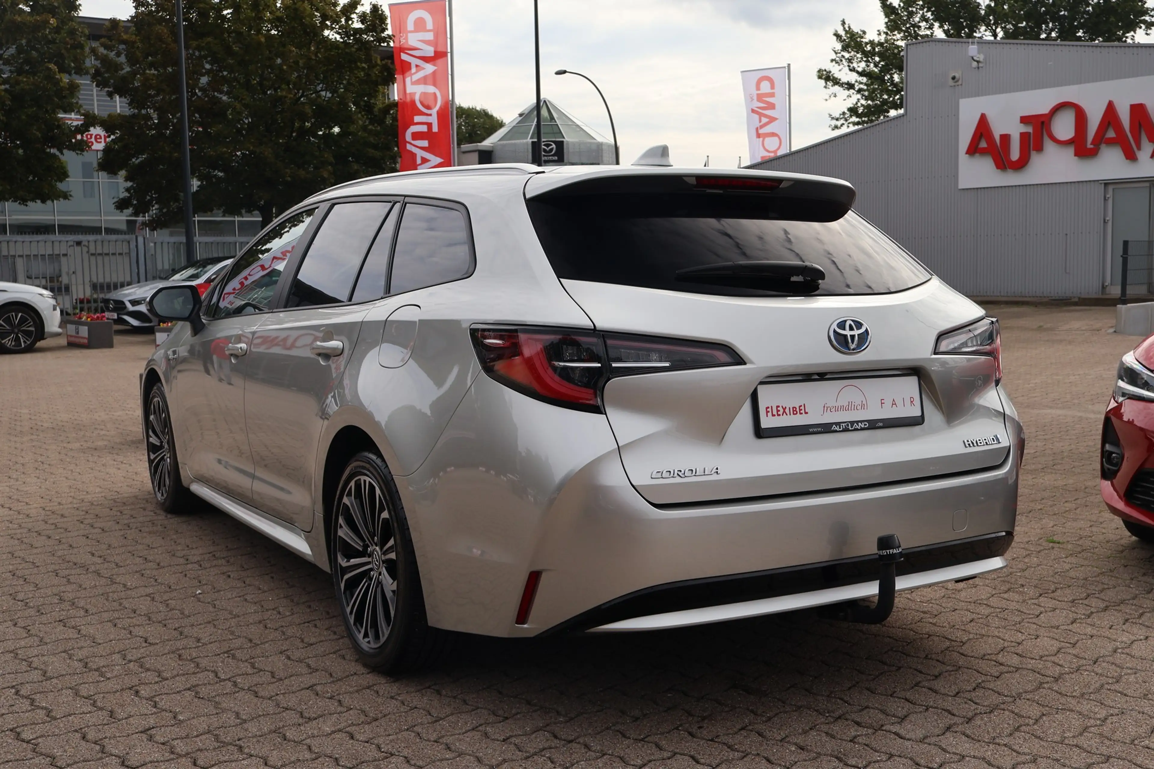 Toyota Corolla 1.8 Hybrid TS Sports Bi-LED Kamera AHK — photo 3