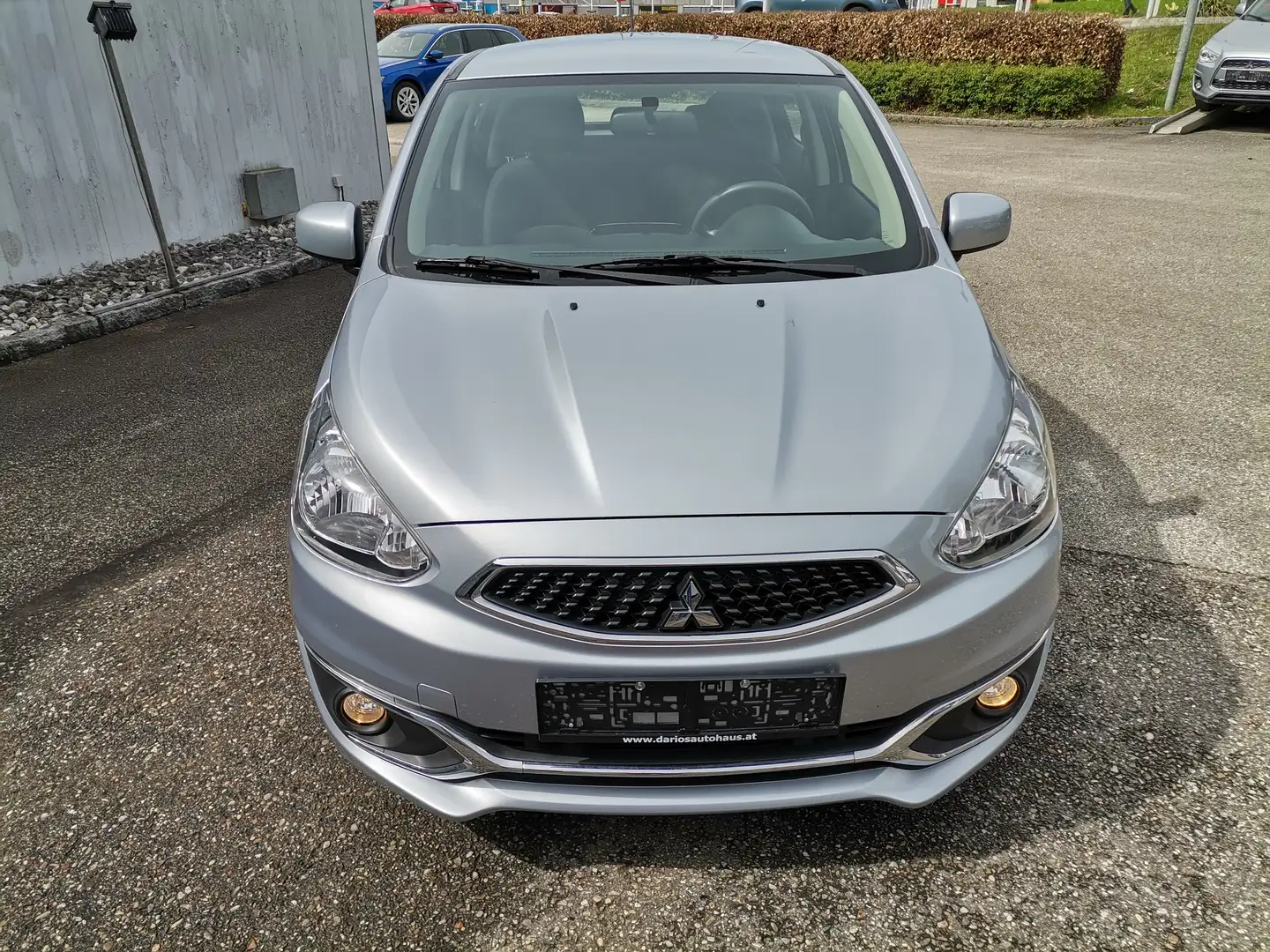 Mitsubishi Space Star 1,0 MIVEC Inform AS Silber - 2