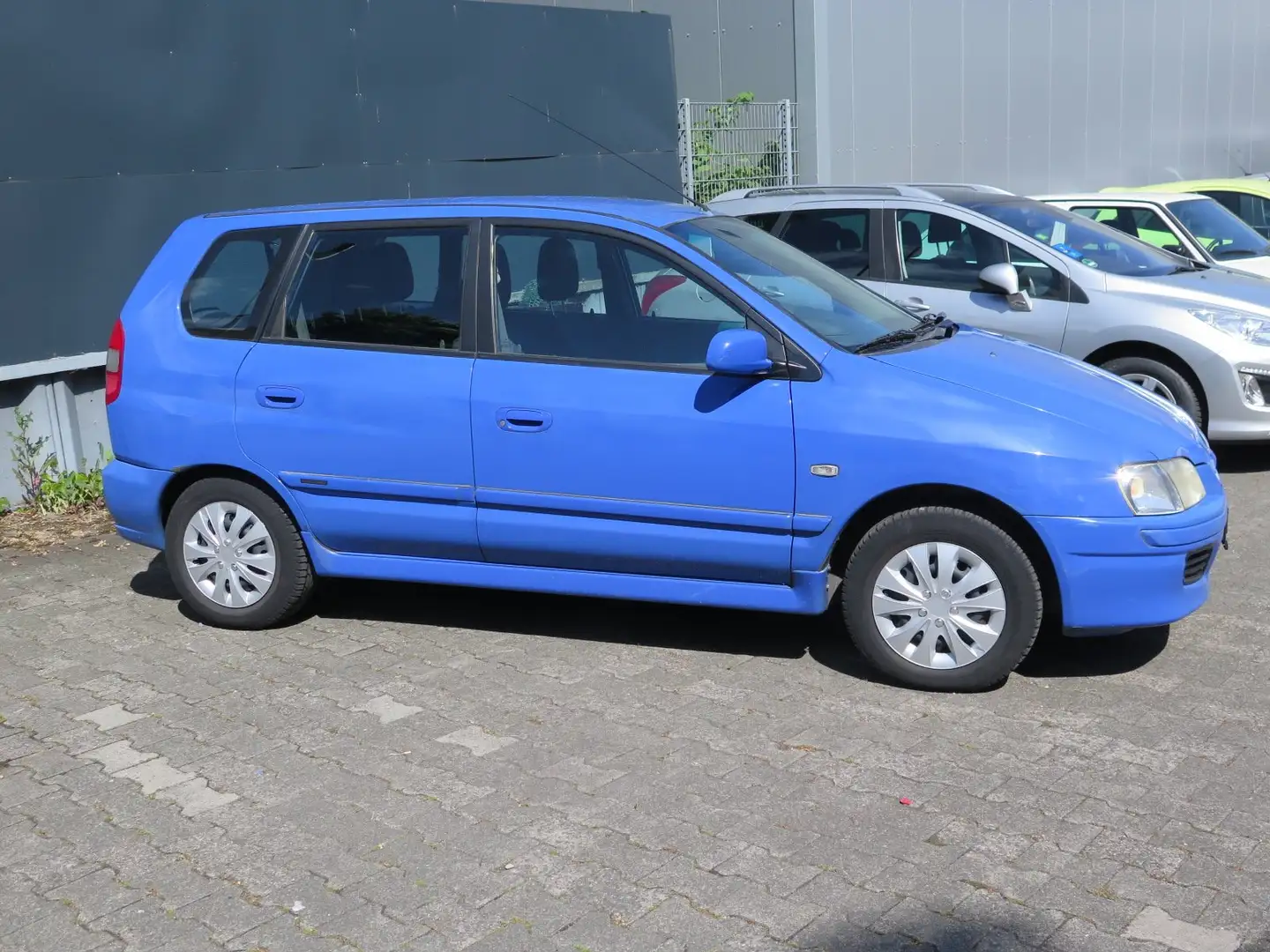 Mitsubishi Space Star 1.8 GDI Comfort Automatik TÜV NEU Bleu - 2