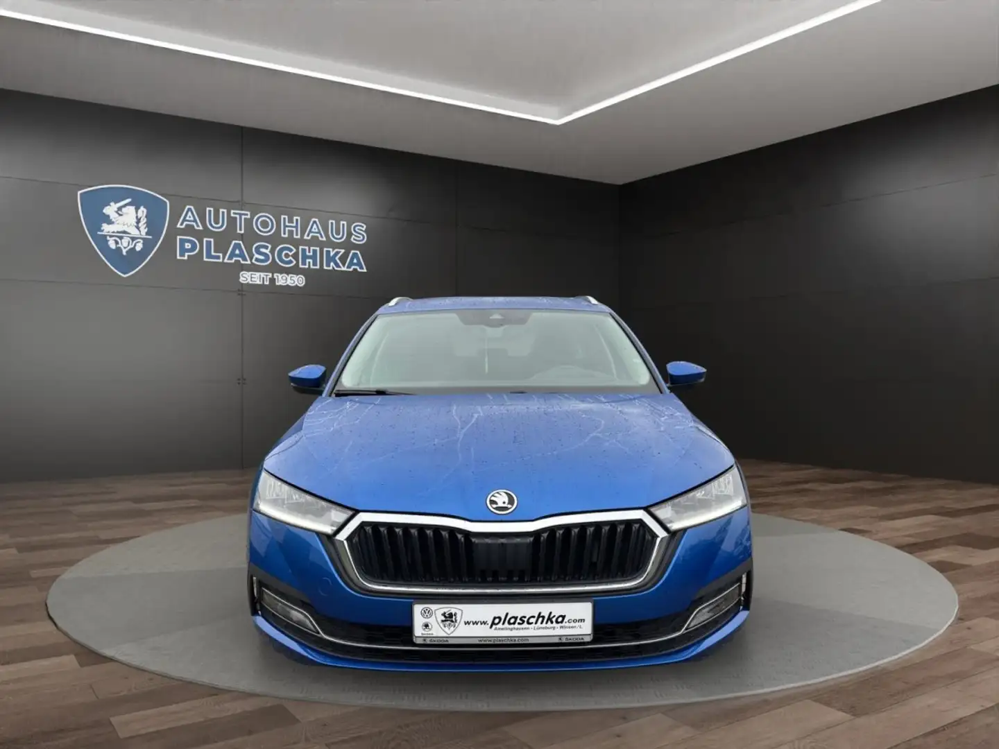 Skoda Octavia C. 1.5 e-TEC DSG Style LED*NAVI*PDC Klima Navi Blau - 2