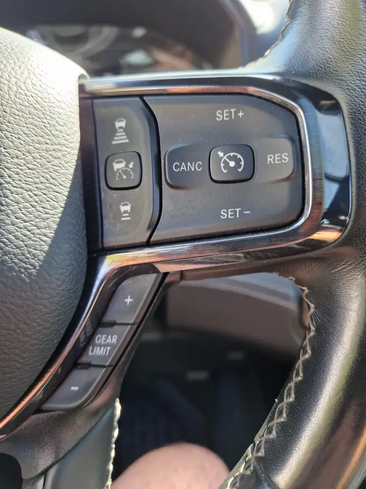 Dodge RAM 2022 — фото 12