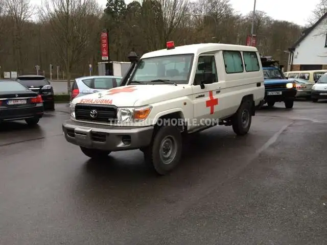 Toyota Land Cruiser Ambulance - EXPORT OUT EU TROPICAL VERSION - EXPORT OUT EU TROPICAL VERSION