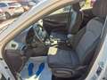 Hyundai i30 I-line Plus 1.6 crdi Weiß - thumbnail 15